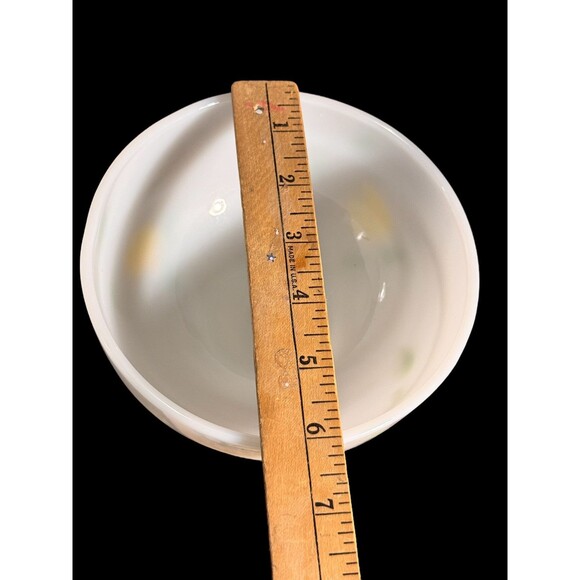 Vintage Fire King White Milk Glass Yellow Painted Green Yellow Set Of 2 Bowls - Picture 4 of 9